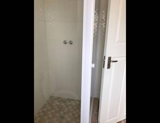 1 BEDROOM PROPERTY TO RENT IN ARCADIA